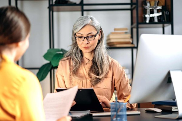 Quels sont les secteurs d'emploi en croissance à Lorient en 2023 ?