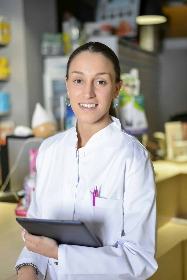 Comment accéder au métier de préparateur en pharmacie ?